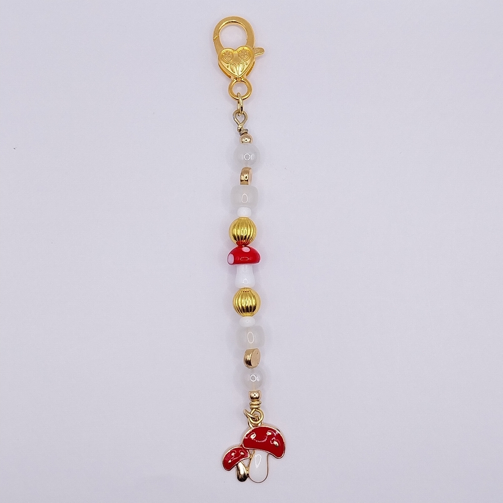 Handmade Beaded Mushroom Zipper Pull Keys Bag Purse Wristlet Charm Red Gold Tone